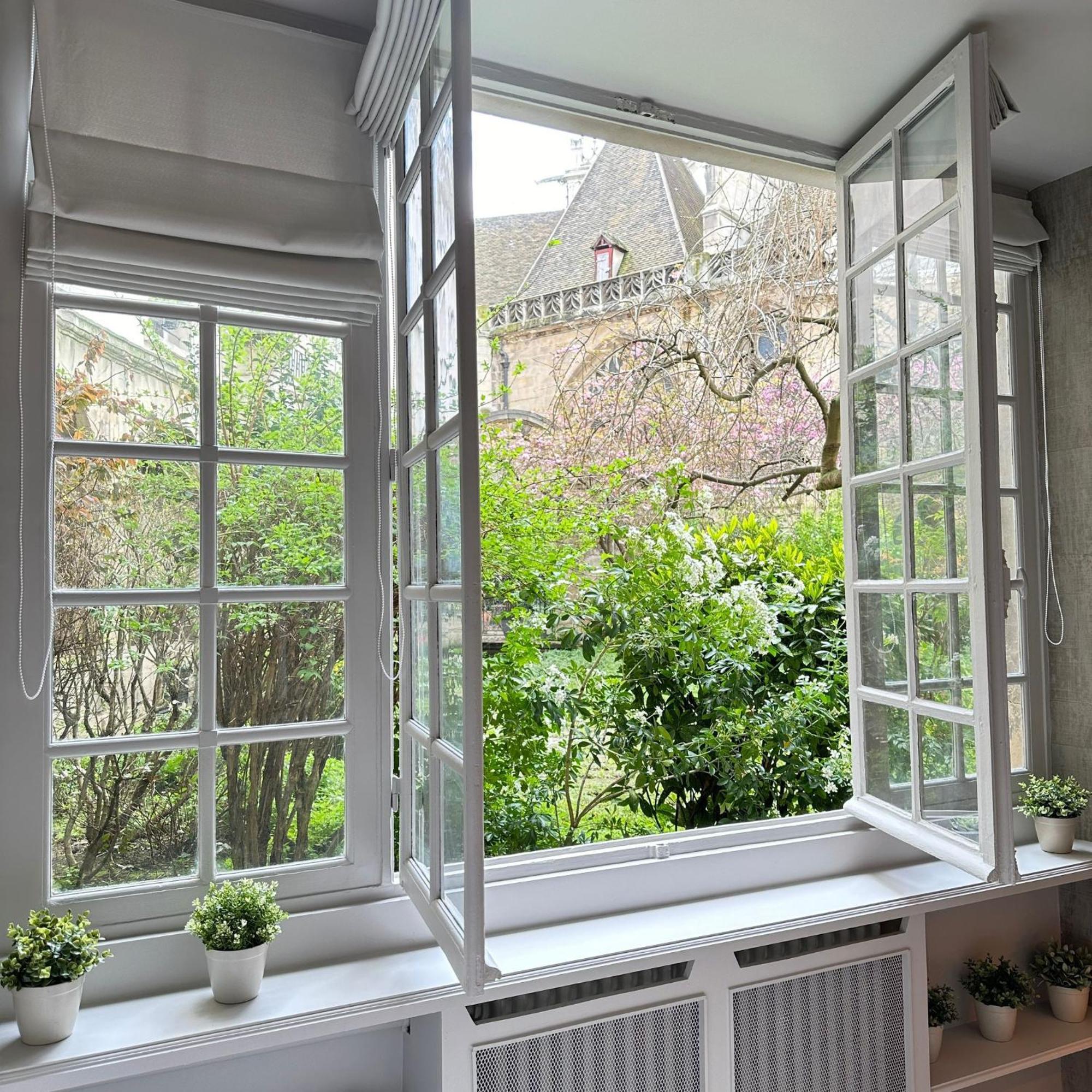 Appartement Saint-Gervais -The Stay Le Marais - Amazing High End Renovated Accommodation Hotel De Ville Paris Luaran gambar